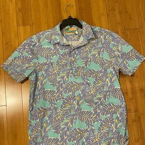 Chubbies Men's Leaf Print Shirt - Aqua Blue, Yellow, and Purple size XXL